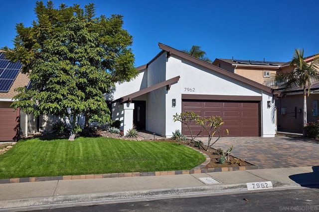7962 Merrington Pl, San Diego, CA 92126