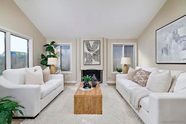 7962 Merrington Pl, San Diego, CA 92126