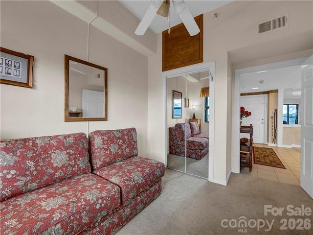 303 Sugar Top Drive 2712, Sugar Mountain, NC 28604