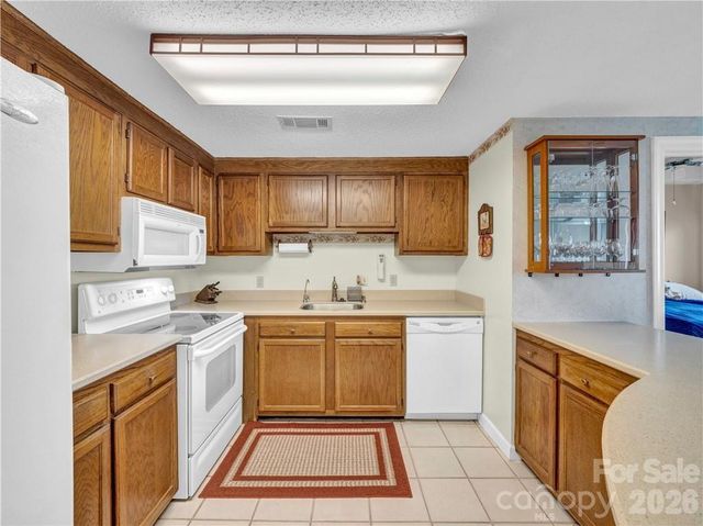 303 Sugar Top Drive 2712, Sugar Mountain, NC 28604