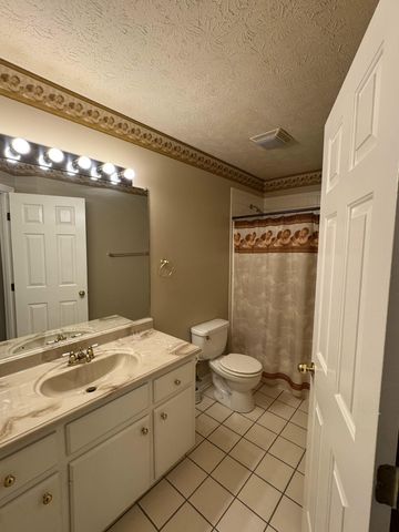 1054 Devane Lane, Frankfort, KY 40601