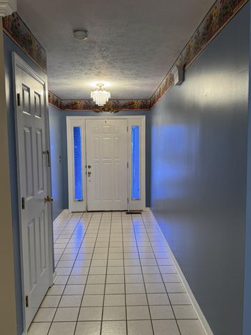 1054 Devane Lane, Frankfort, KY 40601