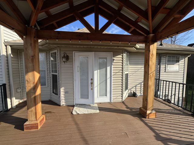 1054 Devane Lane, Frankfort, KY 40601