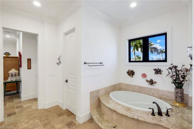 1400 FORREST CT, Marco Island, FL 34145