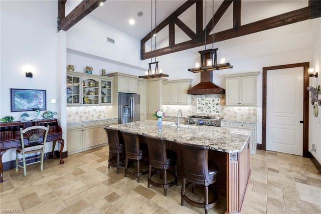 1400 FORREST CT, Marco Island, FL 34145