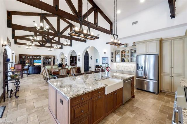 1400 FORREST CT, Marco Island, FL 34145