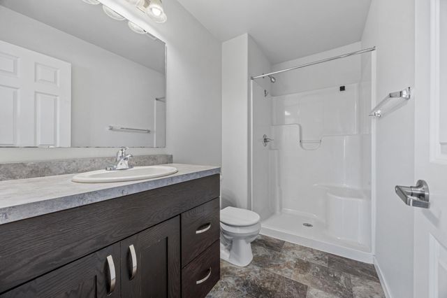 6279 59th Avenue S, Fargo, ND 58104