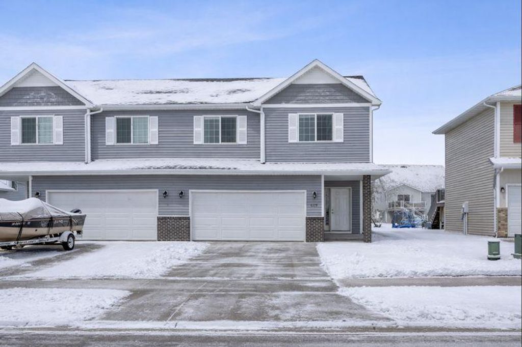 6279 59th Avenue S, Fargo, ND 58104