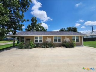 106 W Avenue G, Nolanville, TX 76559