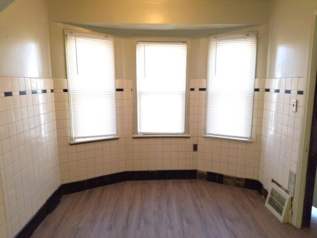 8845 University Place, Detroit City, MI 48224