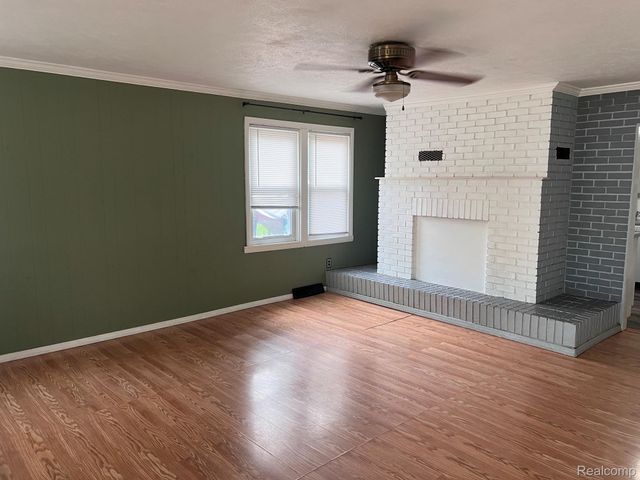 6319 S Washington Avenue, Lansing, MI 48911