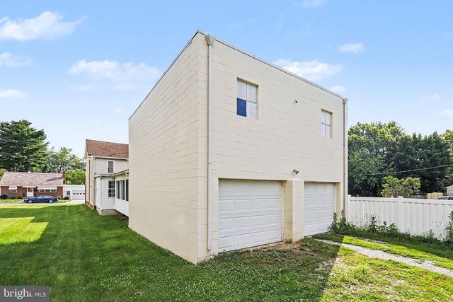 649 BAER AVE, Hanover, PA 17331