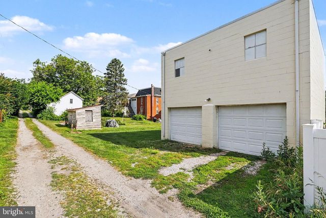 649 BAER AVE, Hanover, PA 17331