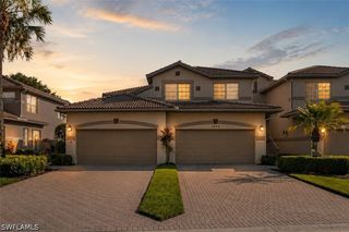3904 Forest Glen BLVD 7-101, Naples, FL 34114