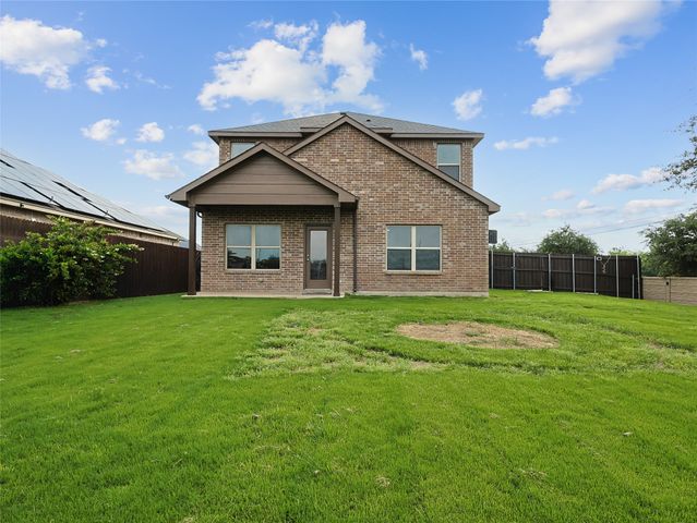 1556 Woodlake Drive, Waxahachie, TX 75165