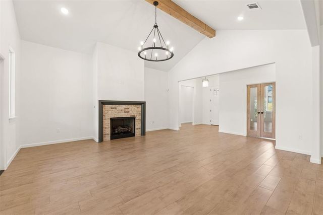8110 Goldfinch Drive, Guthrie, OK 73044