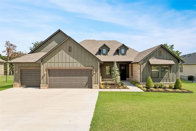 8110 Goldfinch Drive, Guthrie, OK 73044