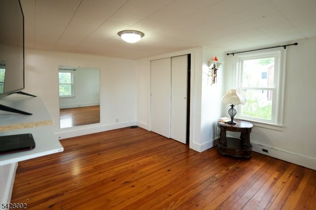 58 N Main St, Flemington Boro, NJ 08822