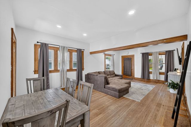 2215 York Street, Des Moines, IA 50316