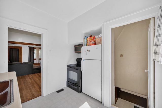2215 York Street, Des Moines, IA 50316