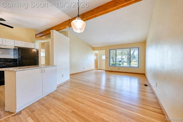 15310 Oak Park Boulevard, Oak Park, MI 48237