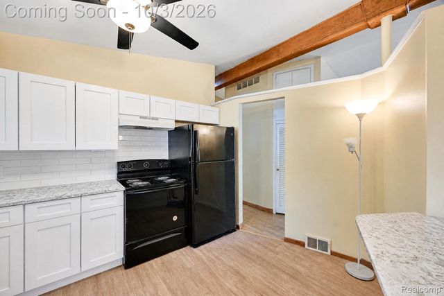 15310 Oak Park Boulevard, Oak Park, MI 48237