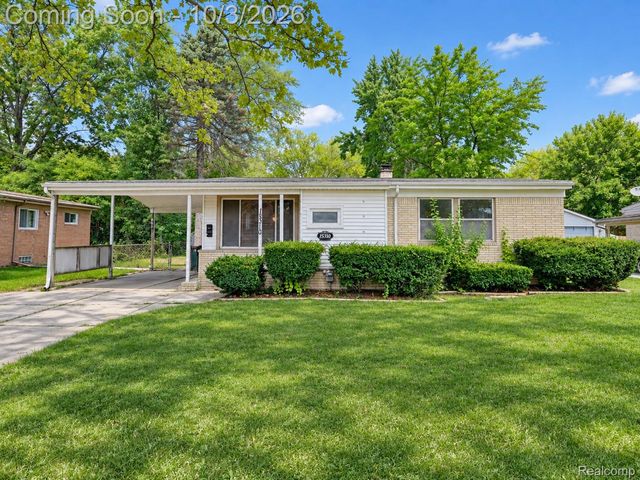 15310 Oak Park Boulevard, Oak Park, MI 48237