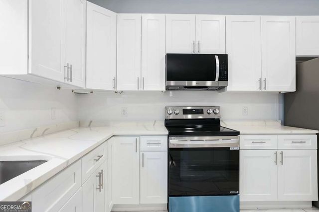 220 Skinner Avenue N, Pooler, GA 31322