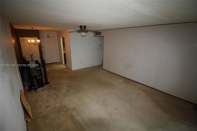 9108 SW 137th Ter 7-3, Miami, FL 33176