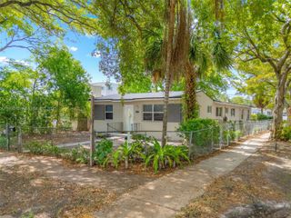 1956 Madison St, Hollywood, FL 33020