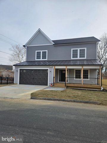 301 OAKWOOD RD, Edgewater, MD 21037