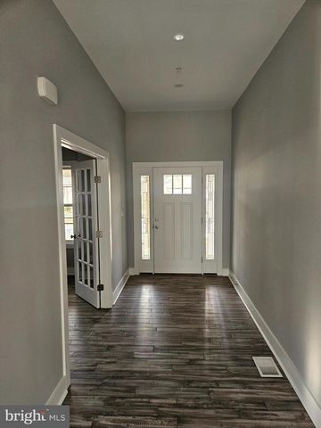 301 OAKWOOD RD, Edgewater, MD 21037