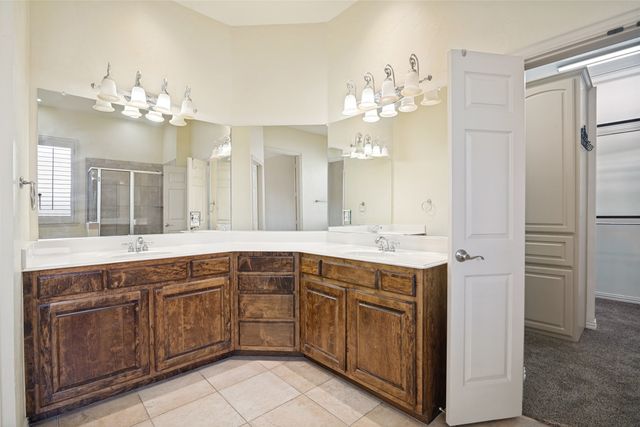 522 Oakhurst Drive, Murphy, TX 75094
