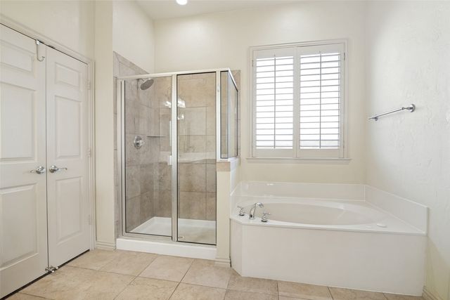 522 Oakhurst Drive, Murphy, TX 75094
