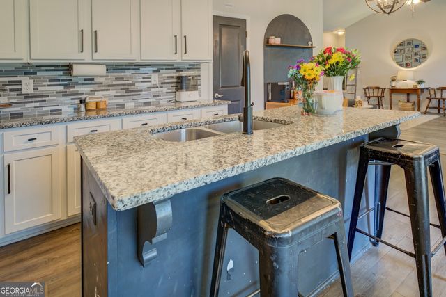 107 Coulter Woods Drive, Locust Grove, GA 30248