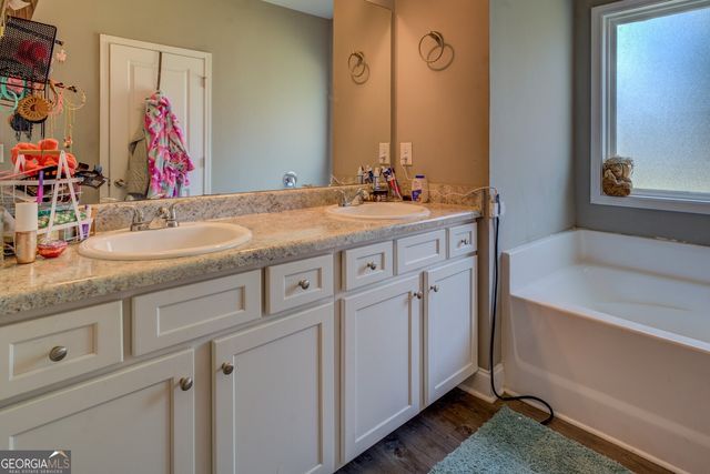 107 Coulter Woods Drive, Locust Grove, GA 30248