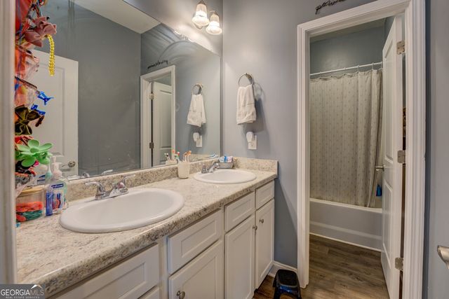 107 Coulter Woods Drive, Locust Grove, GA 30248