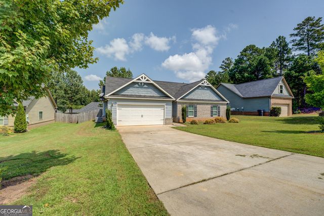 107 Coulter Woods Drive, Locust Grove, GA 30248