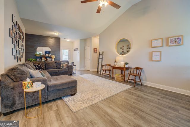 107 Coulter Woods Drive, Locust Grove, GA 30248