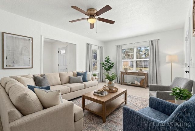 911 W CANDLEWOOD AVENUE, Tampa, FL 33603