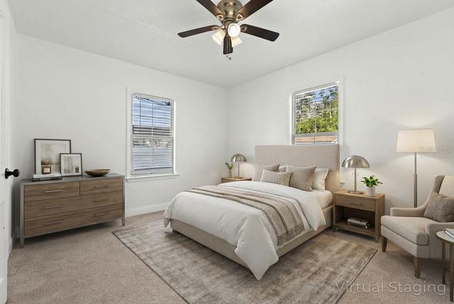 911 W CANDLEWOOD AVENUE, Tampa, FL 33603