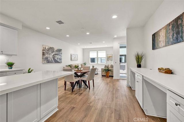 1104 Edgeton Court, Tustin, CA 92780