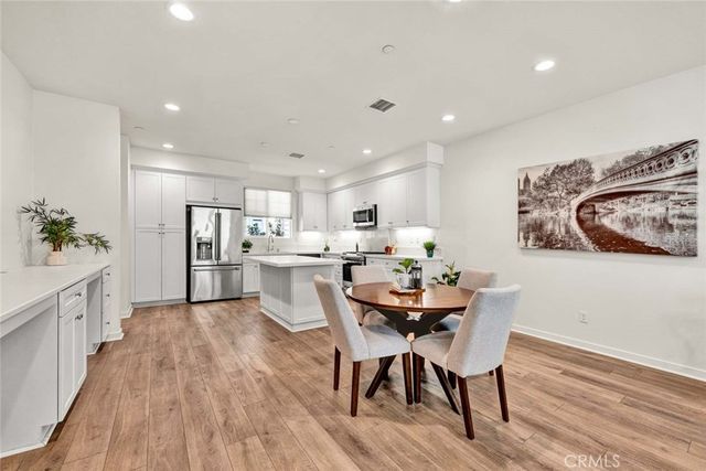 1104 Edgeton Court, Tustin, CA 92780