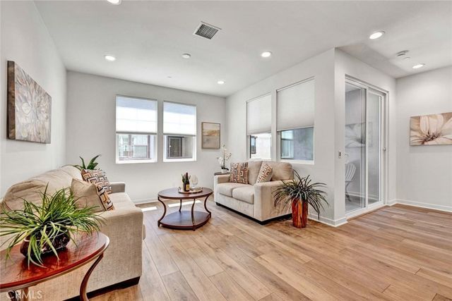 1104 Edgeton Court, Tustin, CA 92780
