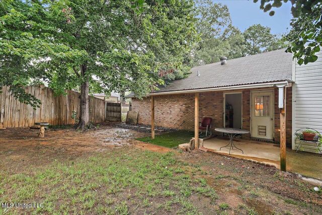 1818 Cape Cove, Richland, MS 39218