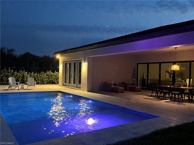 240 Allamanda WAY, Naples, FL 34114