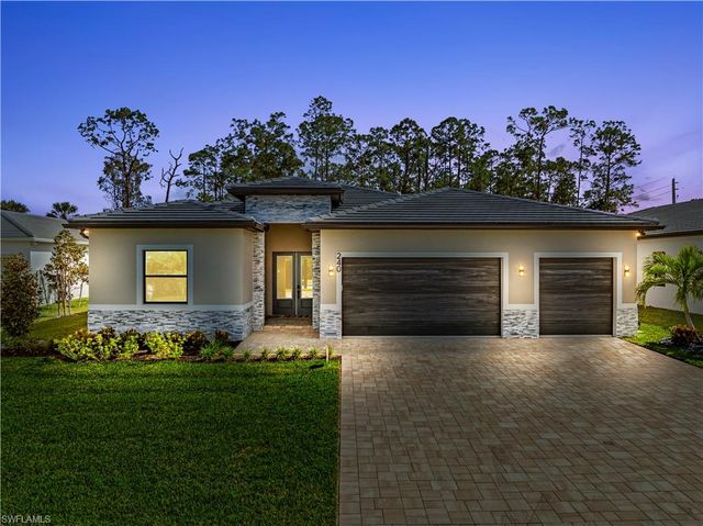 240 Allamanda WAY, Naples, FL 34114