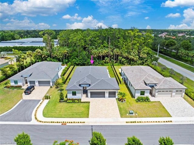 240 Allamanda WAY, Naples, FL 34114