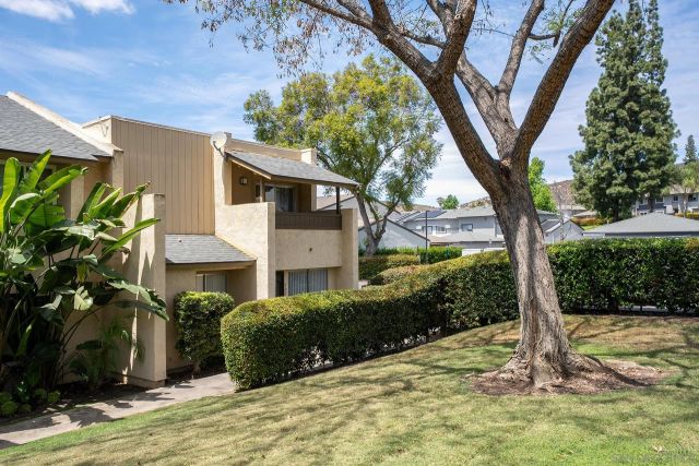 10596 KERRIGAN COURT, Santee, CA 92071