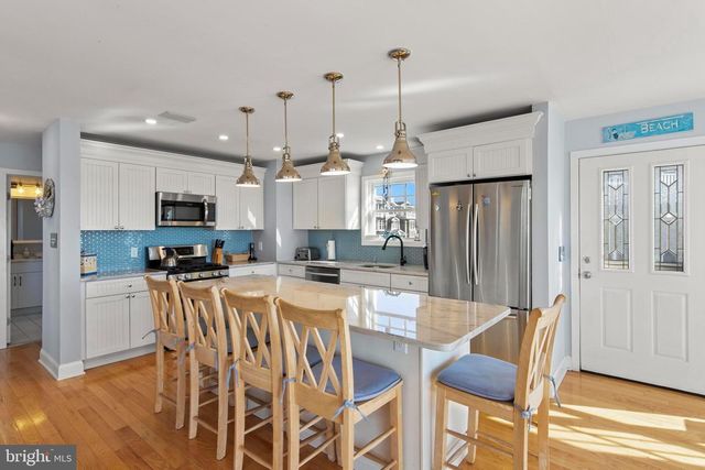 6009 OCEAN BLVD, Long Beach Township, NJ 08008